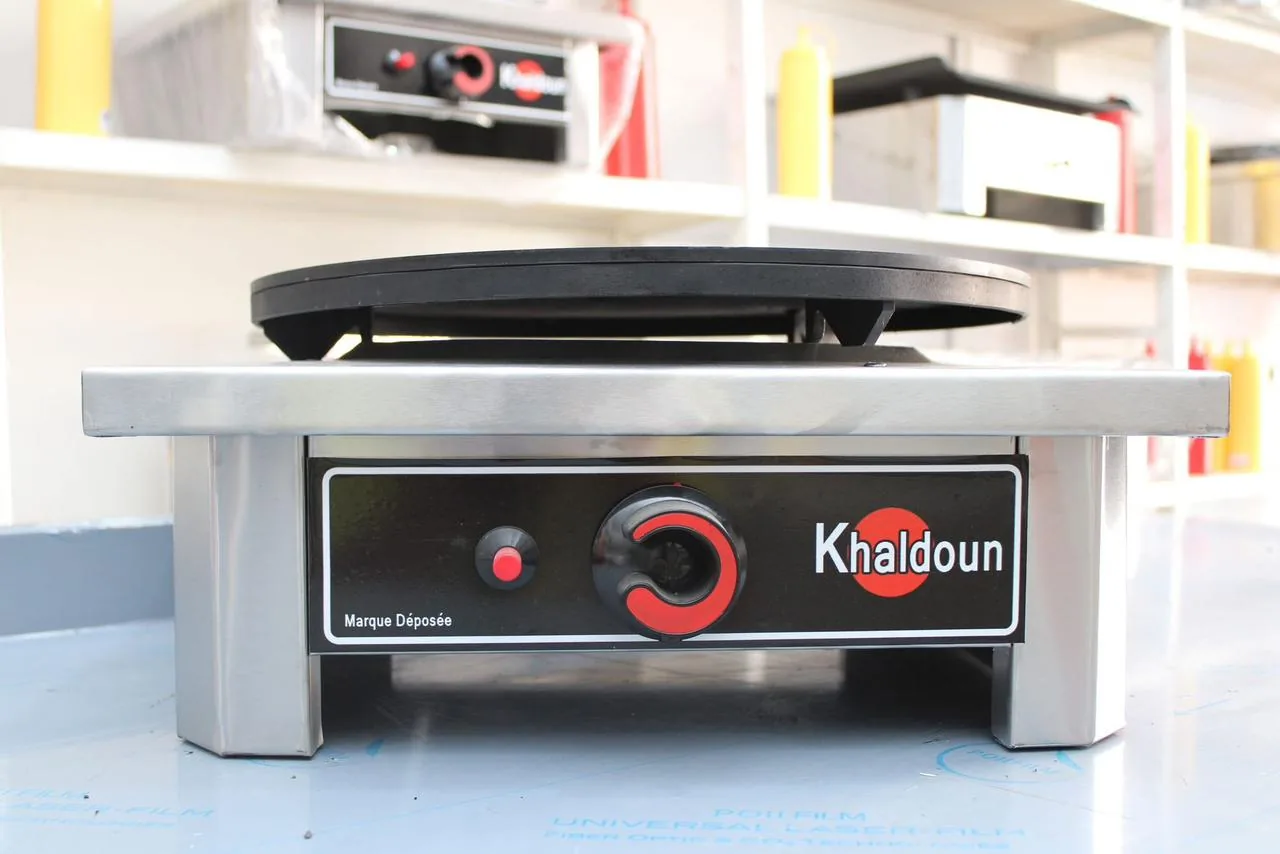 Single crepe machine