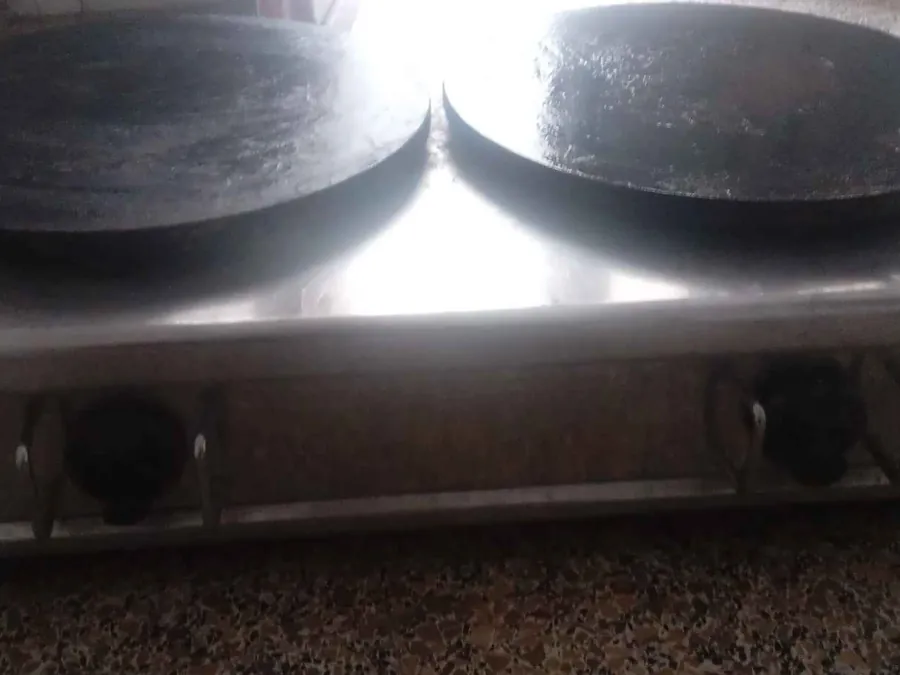 Used Khaldoun double crêpe machine